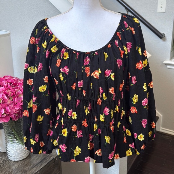 Kate Spade Tulip Toss Riviera Top - Picture 6 of 15